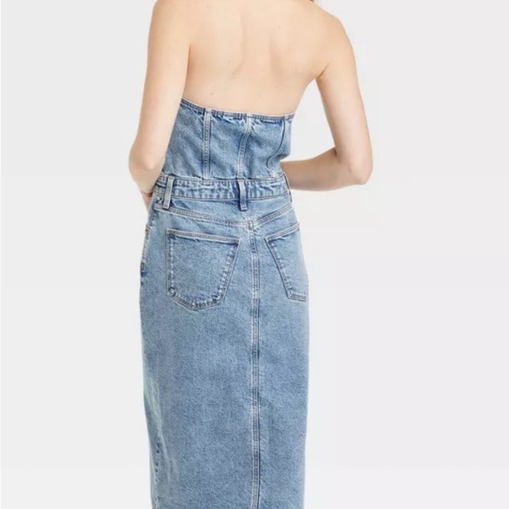 Universal Strapless Dress